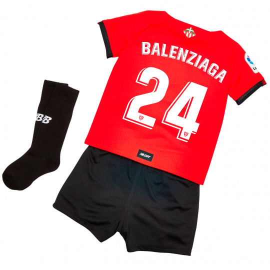 1.EKIPAZIOKO HAUR KITA 21/22
BALENZIAGA